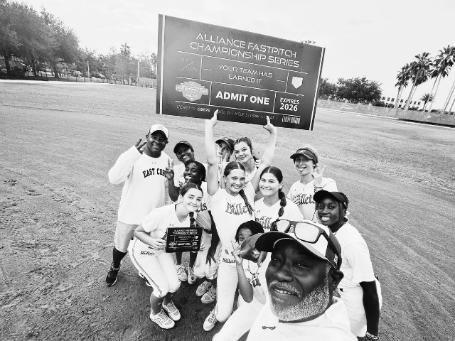 Qualified team photo