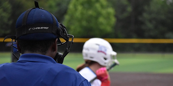 USA Softball rules and umpire mechanics